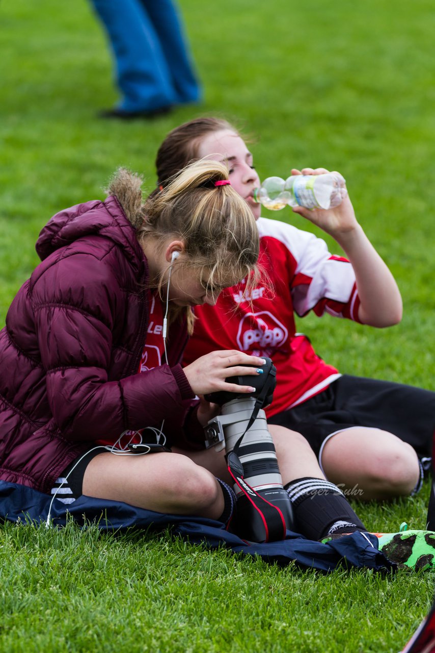 Bild 237 - C-Juniorinnen SG Rnnau-Segeberg - Kaltenkirchener Turnerschaft : Ergebnis: 1:3